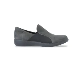 CLAY-GREY SUEDE